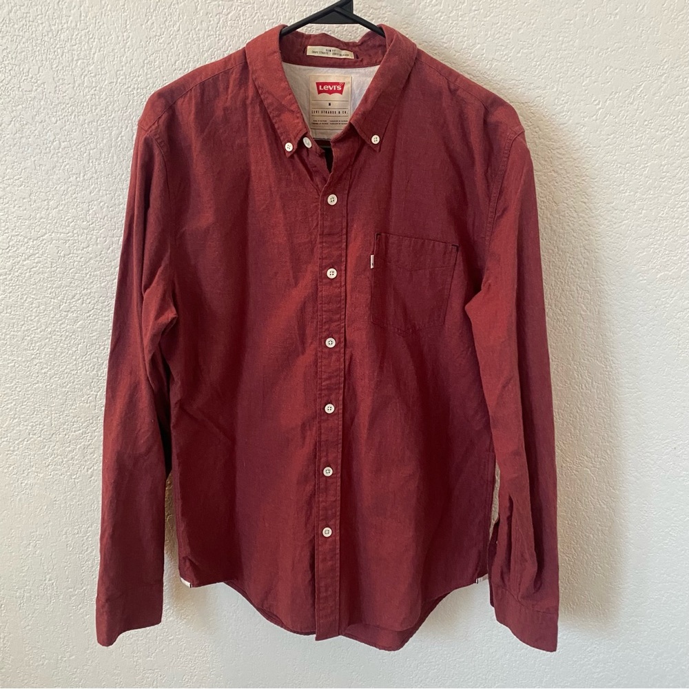 Levi’s Slim Fit Maroon Burgundy Red Button Down Shirt